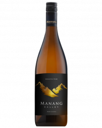 Manang Valley Premium Semi Sweet White 750ML